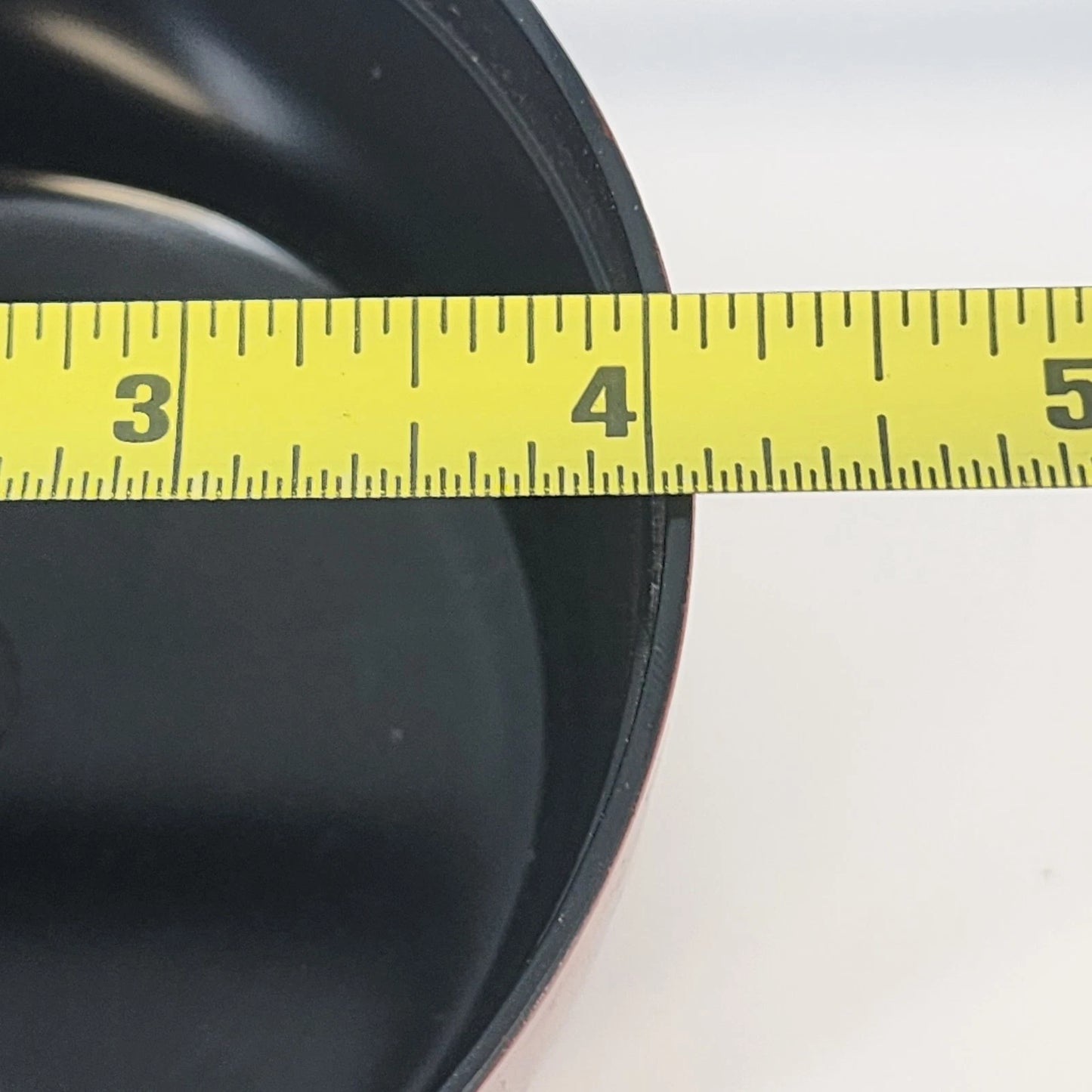 Japanese Lacquerware Red Rice Bowl with Lid Chrysanthemum Floral Gold Trim 4"x4"