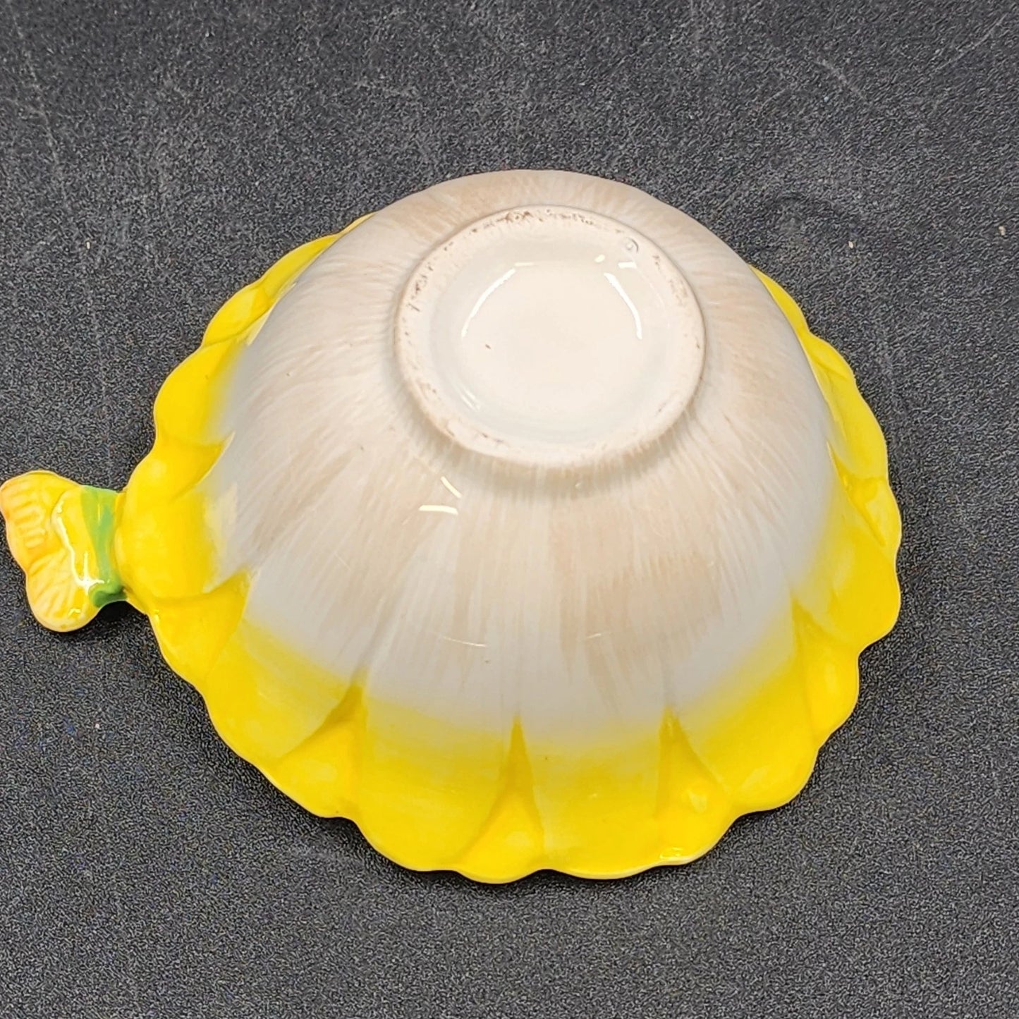 Cupcakes & Cartwheels Ceramic Butterfly Measuring Cups Nesting Set Flower Shape