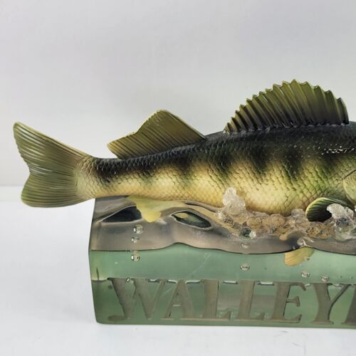 2007 Enesco Wistful Fisherman Walleye Composite Fish Display Figurine 9"L x 5"T