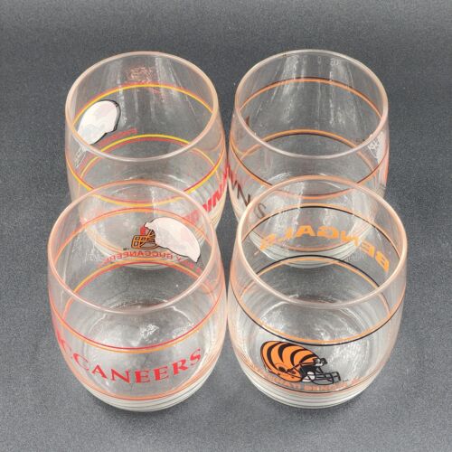 4 Vintage NFL Teams Hi-Ball Glasses 3.75" h x 3.25" w Browns Bengals Bucs Cards