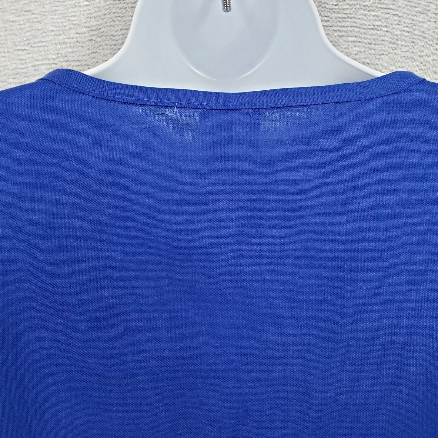 Scrubs Brand Medical Scrub Top Blue Solid Size 1XL 3 Front Pockets Tie Back