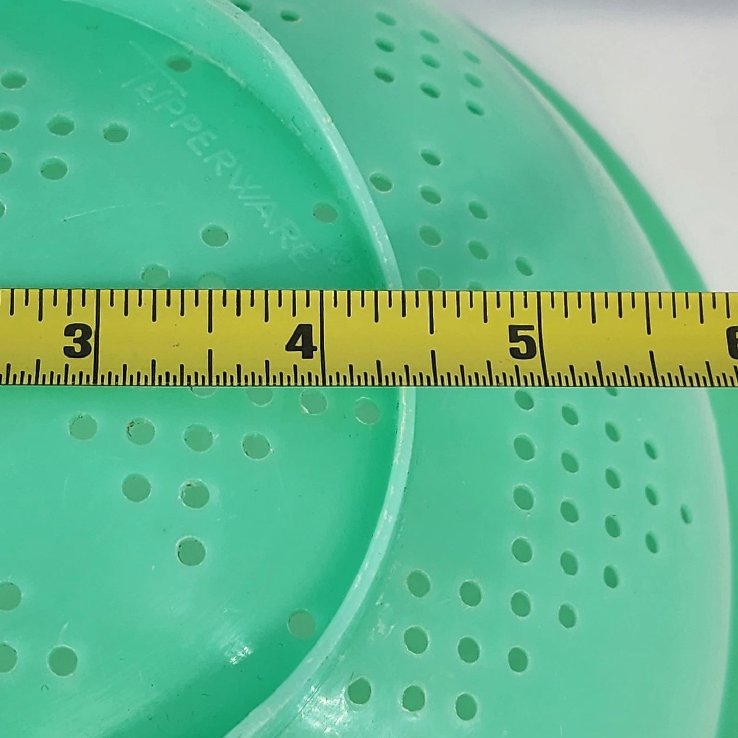Tupperware 339-8 Colander Strainer Bowl Footed Jadeite Green 9.75" x 4.75" Vtg