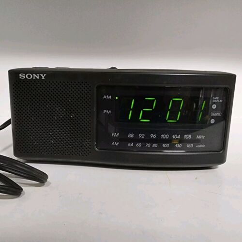 Sony Dream Machine ICF-C740 AM/FM Clock Radio Dual Alarm Black Case Green Digits