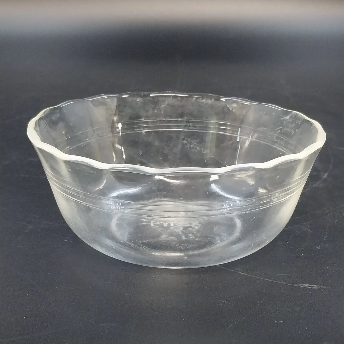 Pyrex 464 Clear Glass Custard Bowl Ramekin Scalloped Rim 10 oz 4.5" Vintage USA