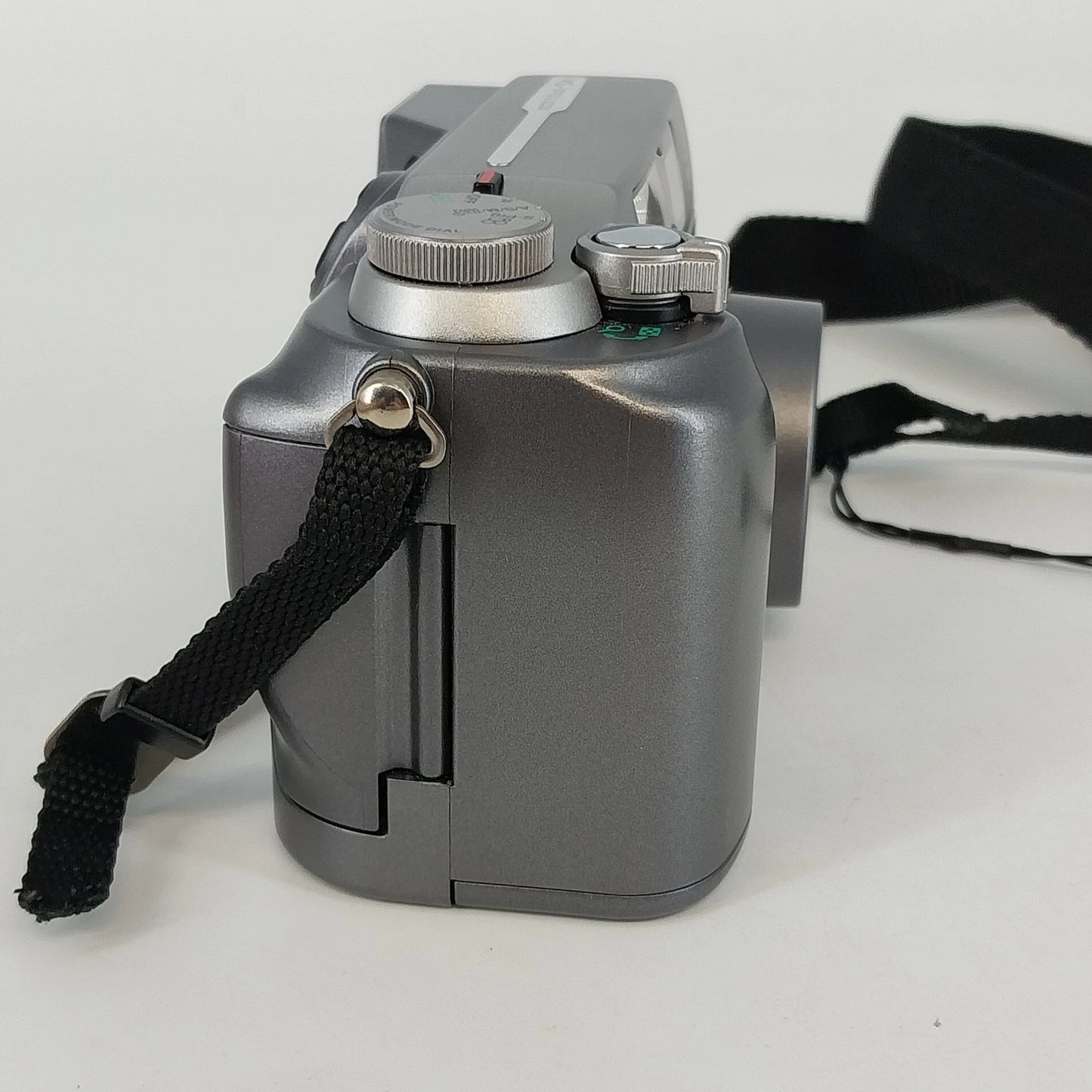 Olympus CAMEDIA C-4000 Zoom 4MP Digital Camera Point & Shoot Tested w Manual
