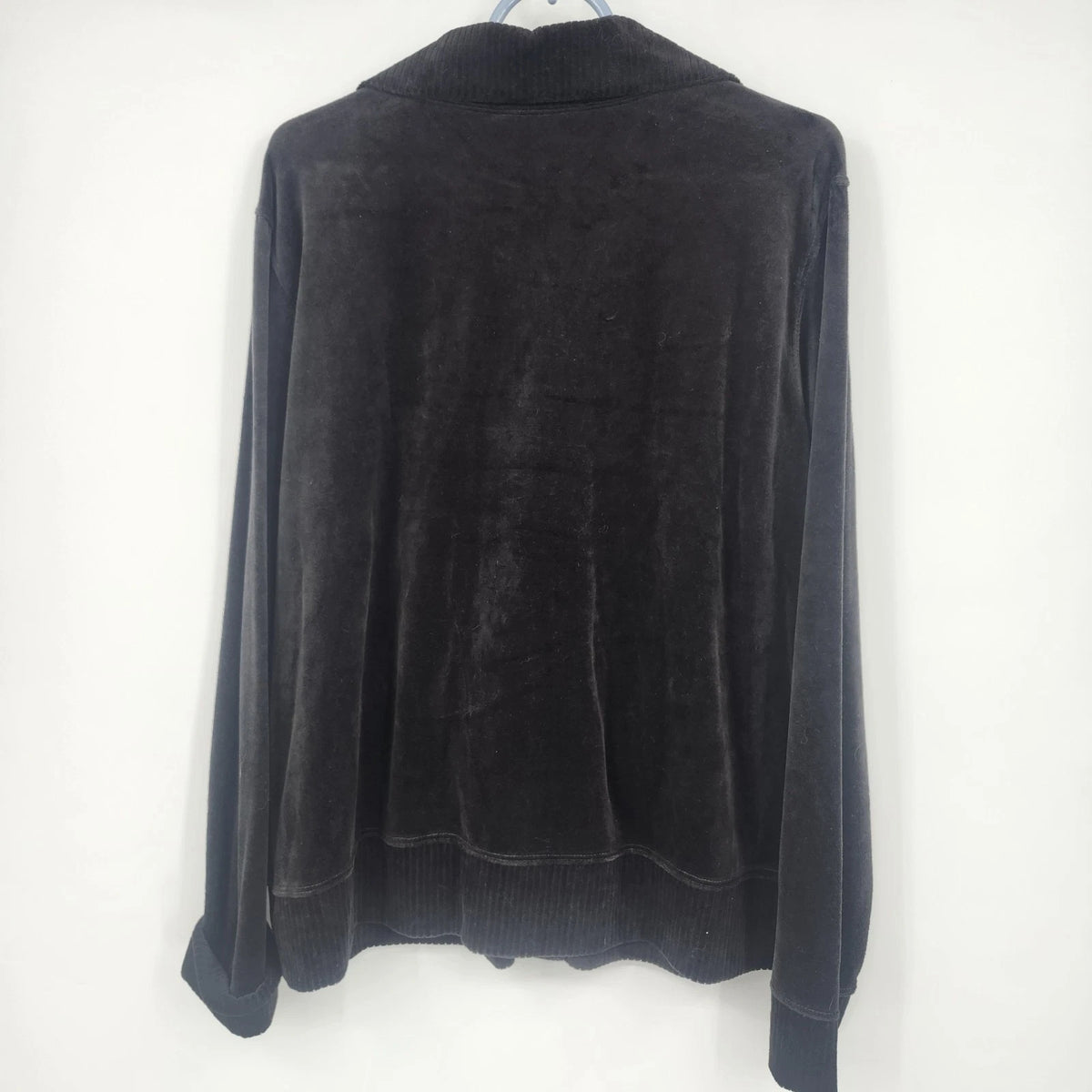 White Stag Women’s XL 16-18 Black Velour Jacket Button Front Wide Collar