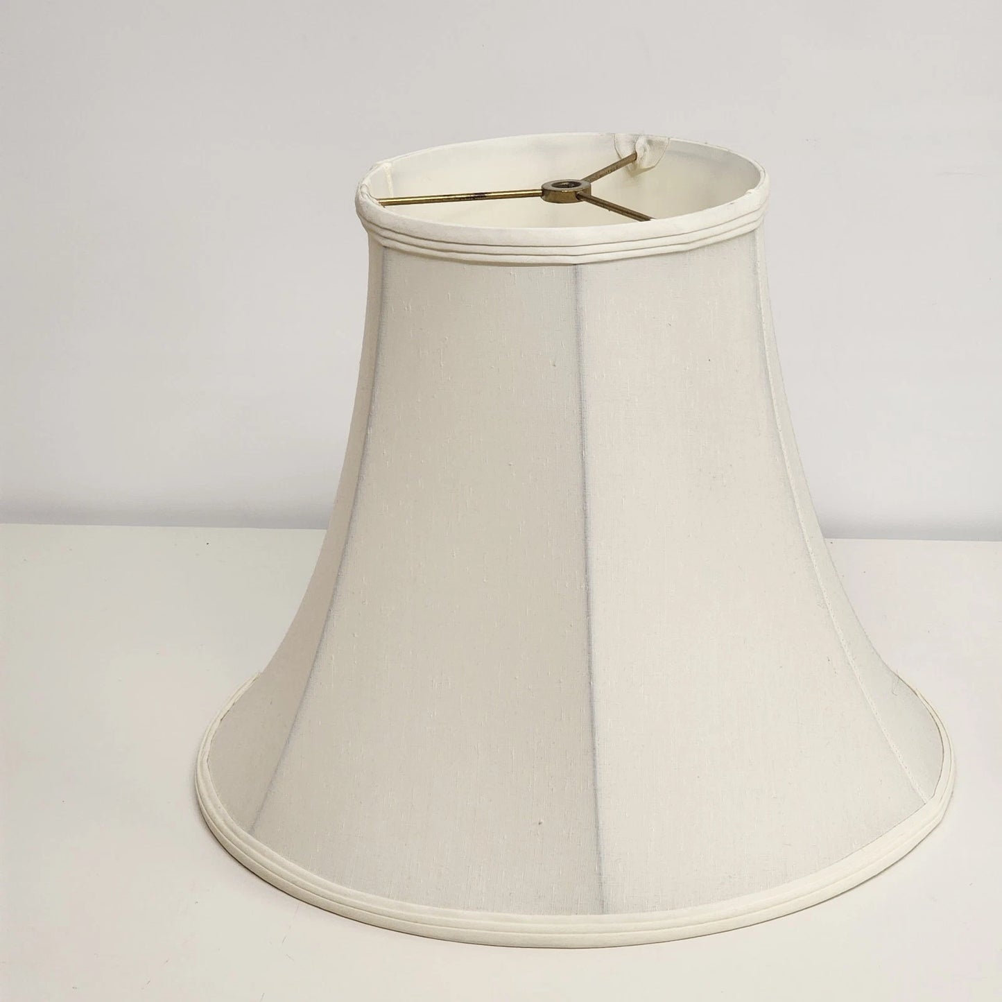 Italian Porcelain Table Lamp Urn on Pedestal Style White Bell Shaped Shade Vtg