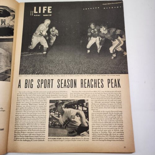 Life Magazine September 1 1947 Joh Cobb and Racing Car plus Baseball & Football