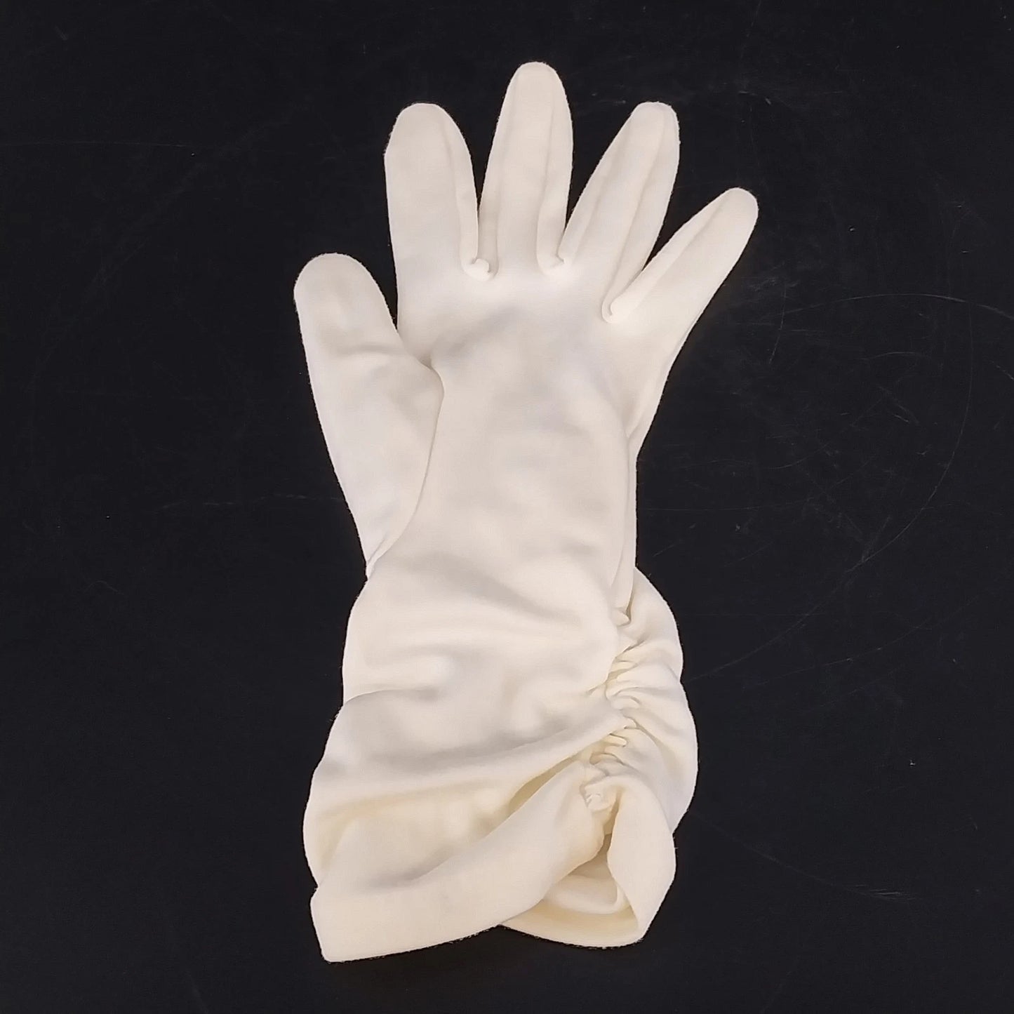 Women's White Stretch Dress Gloves Ruched Wrist Formal Wedding Tea Length Vtg