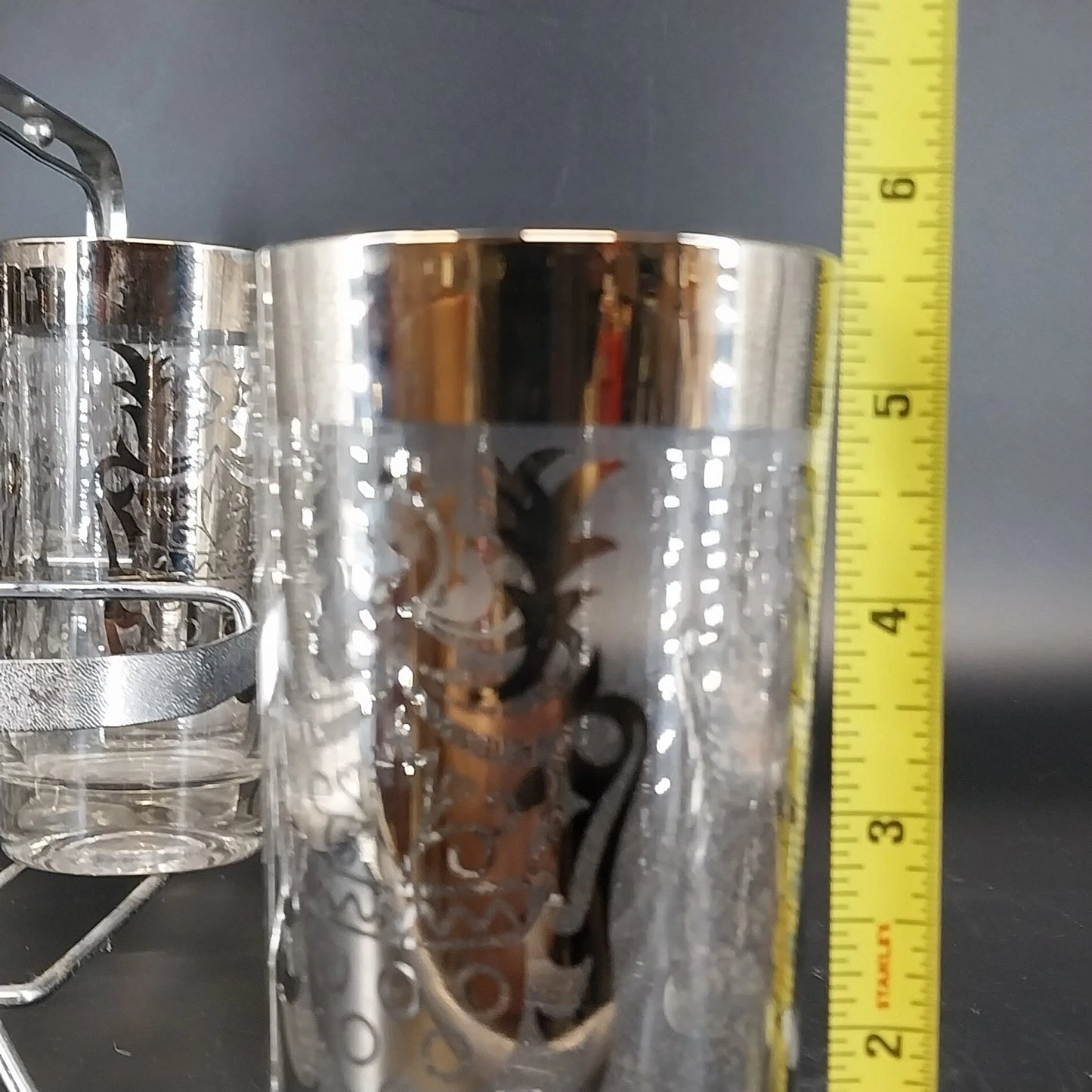 Kimiko Silver Knight Shield Highball Glasses 5.5" Set of 8 Metal Carrier MCM Vtg