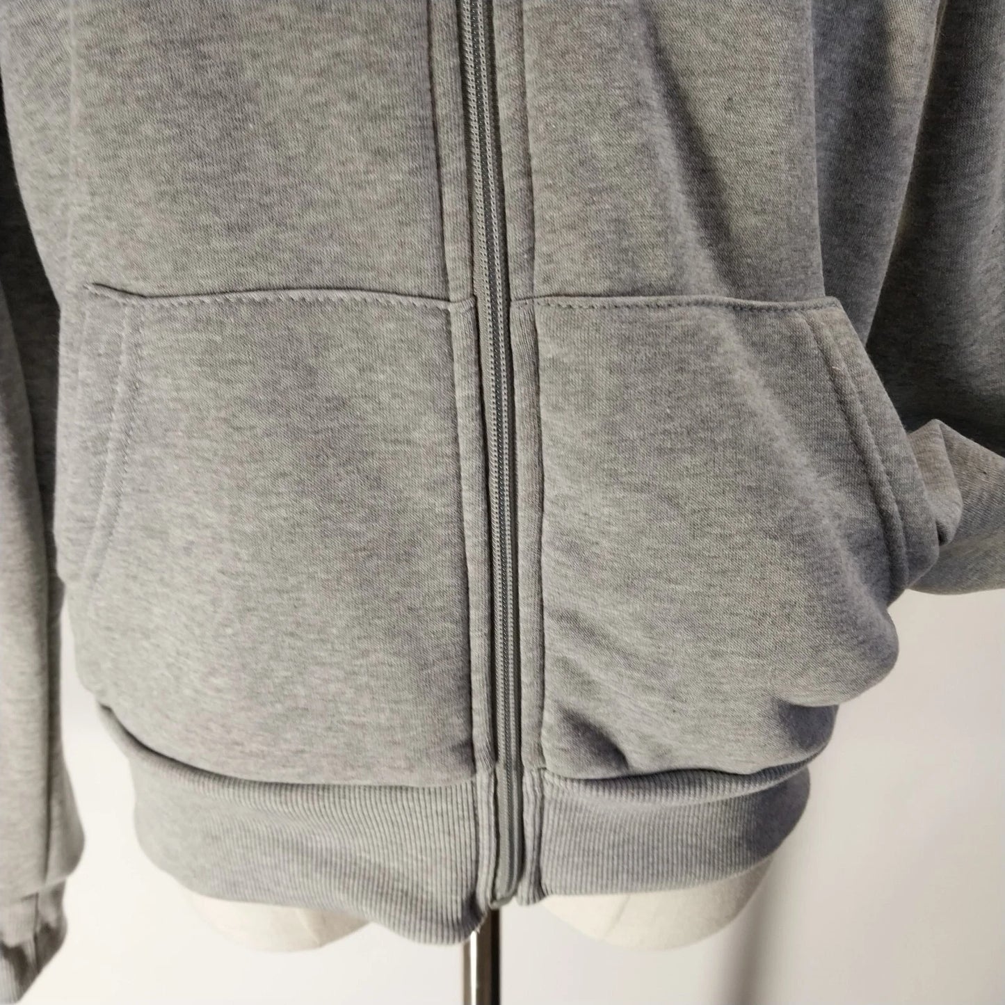 AQ Sport Gray Hooded Zipper Jacket Sweatshirt Size M Long Sleeve Ribbed Cuffs