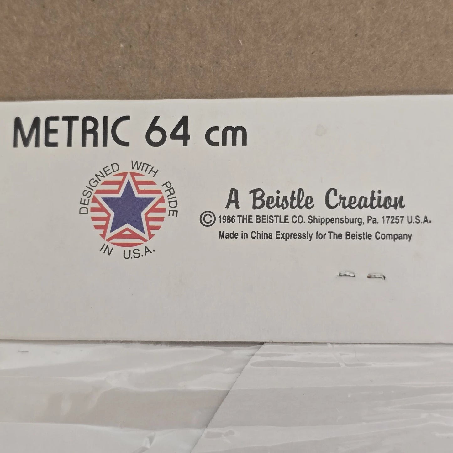 Beistle 25” Pilgrim Girl Jointed Die Cut Cardboard '86 Thanksgiving Fall Harvest