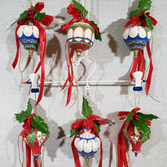 Set of 6 Elegant Bulb Ornaments Christmas Around the World House of Lloyd 1993