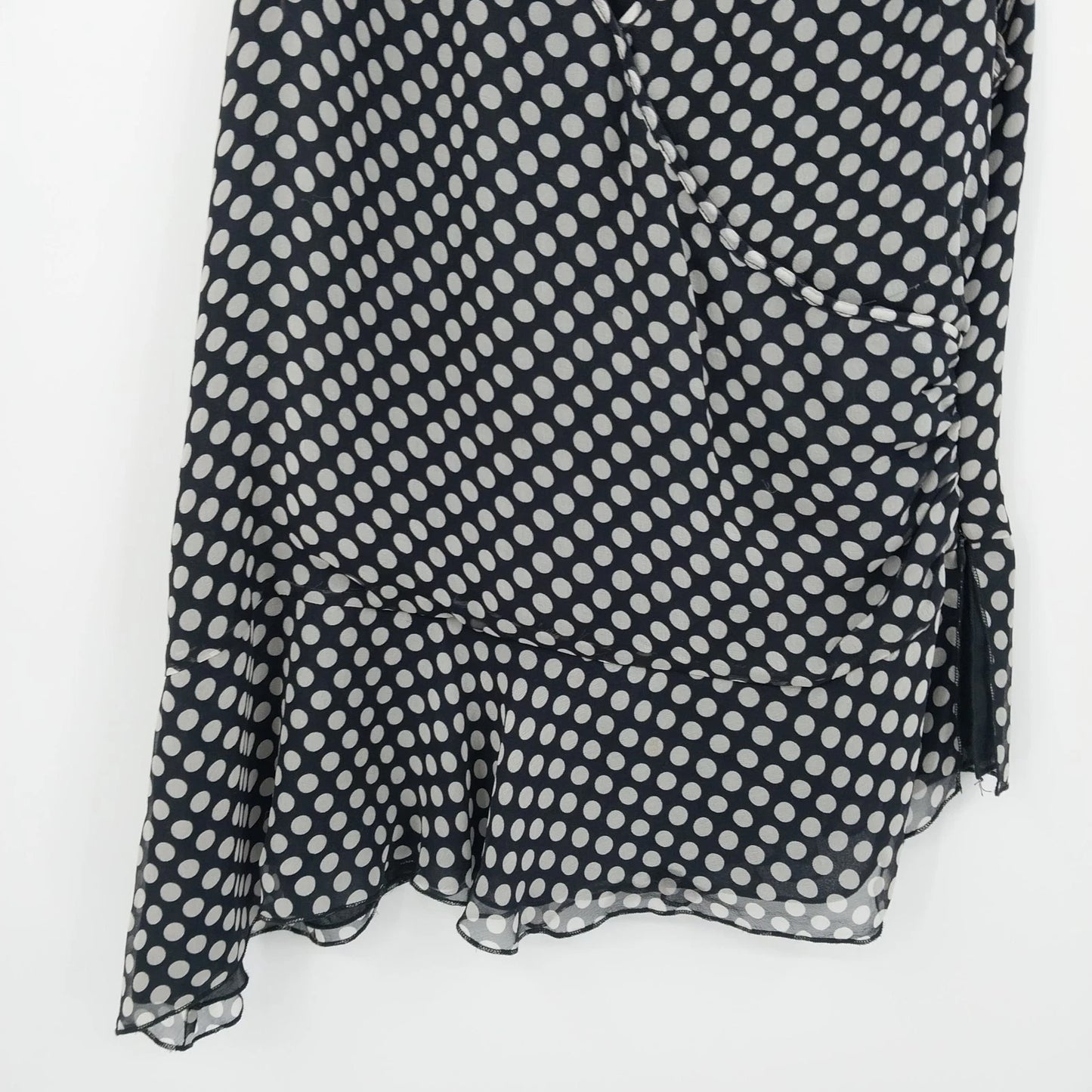 Spenser Jeremy Silk Polka Dot Wrap Front Blouse Womens M Sleeveless Ruffle Hem