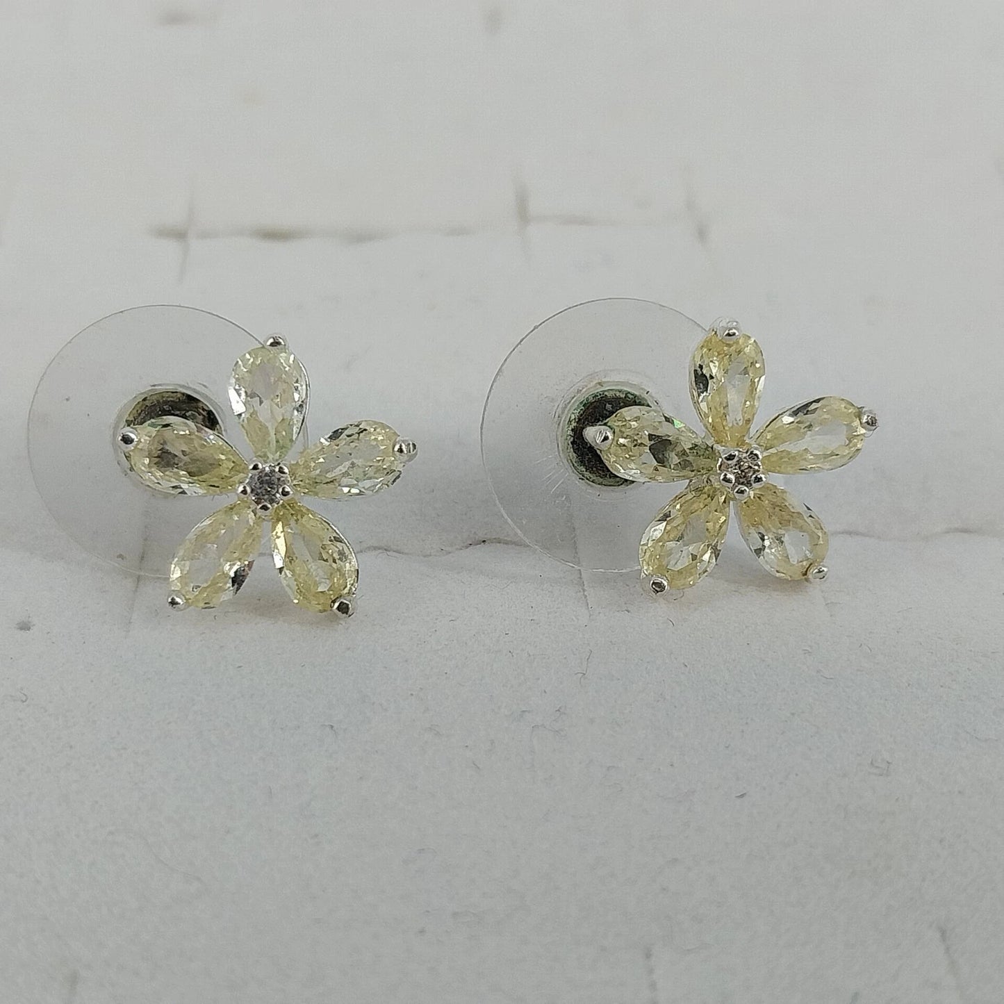 Yellow Flower Stud Earrings Pear Cut Faceted Stones Silver Tone Floral Jewelry