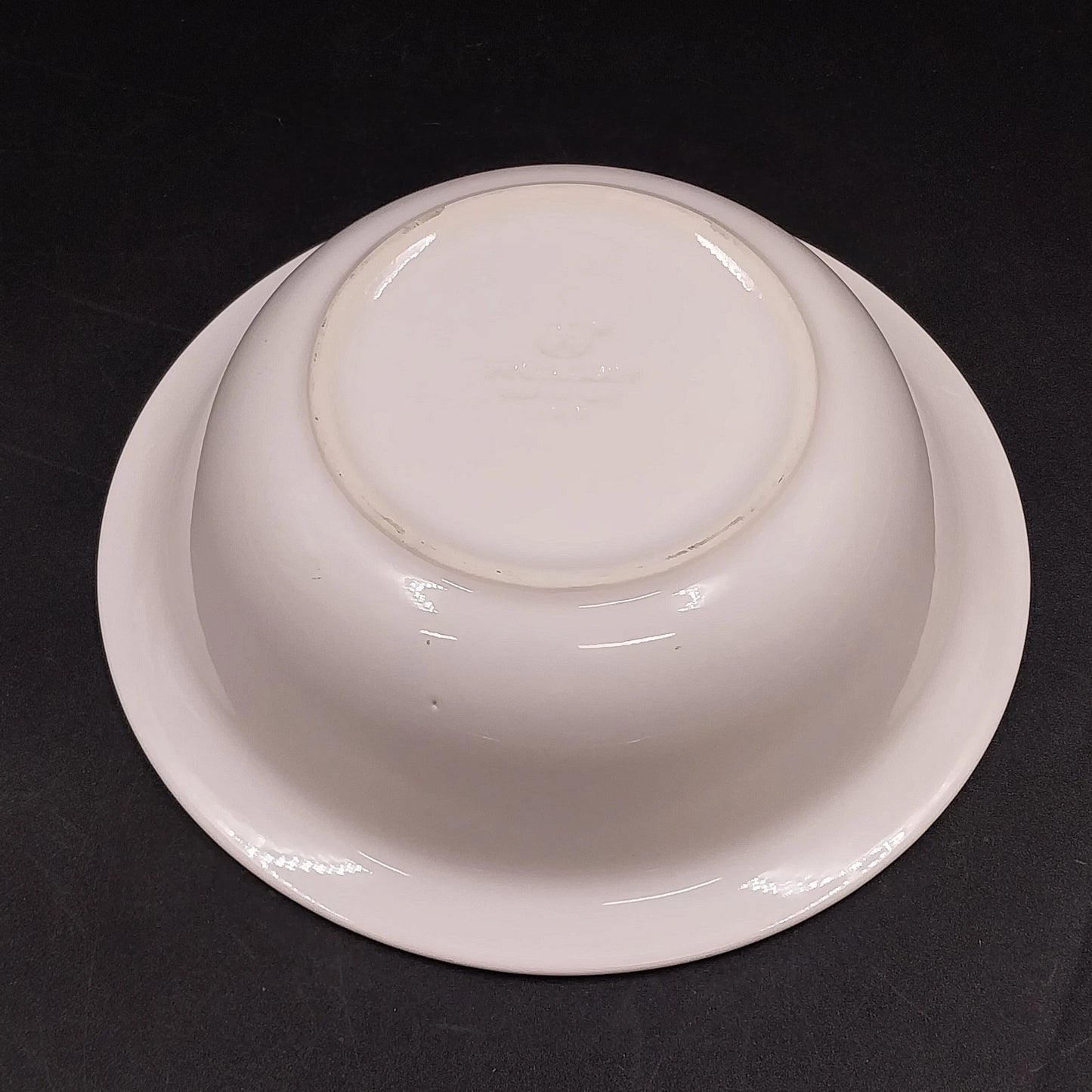 Pfaltzgraff Acadia 9.5" Round Vegetable Serving Bowl Embossed Arches Stoneware