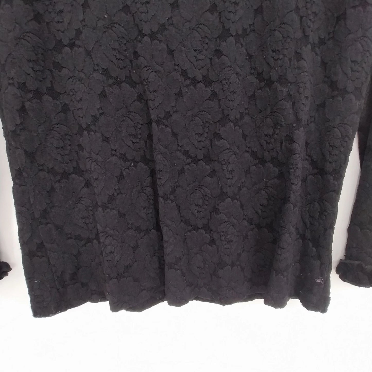 CDW Black Floral Rose Top Women Medium Lace Ruffle Neck Cuffs Long Sleeve USA