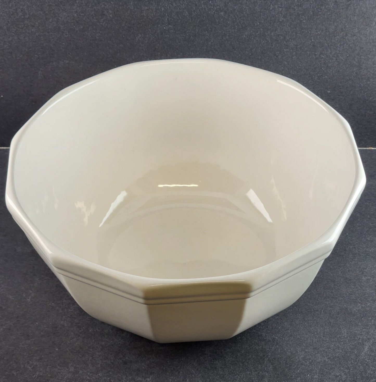 Pfaltzgraff Heritage White Mixing Bowl 460 Paneled Sides 10" Across x 4.75" High