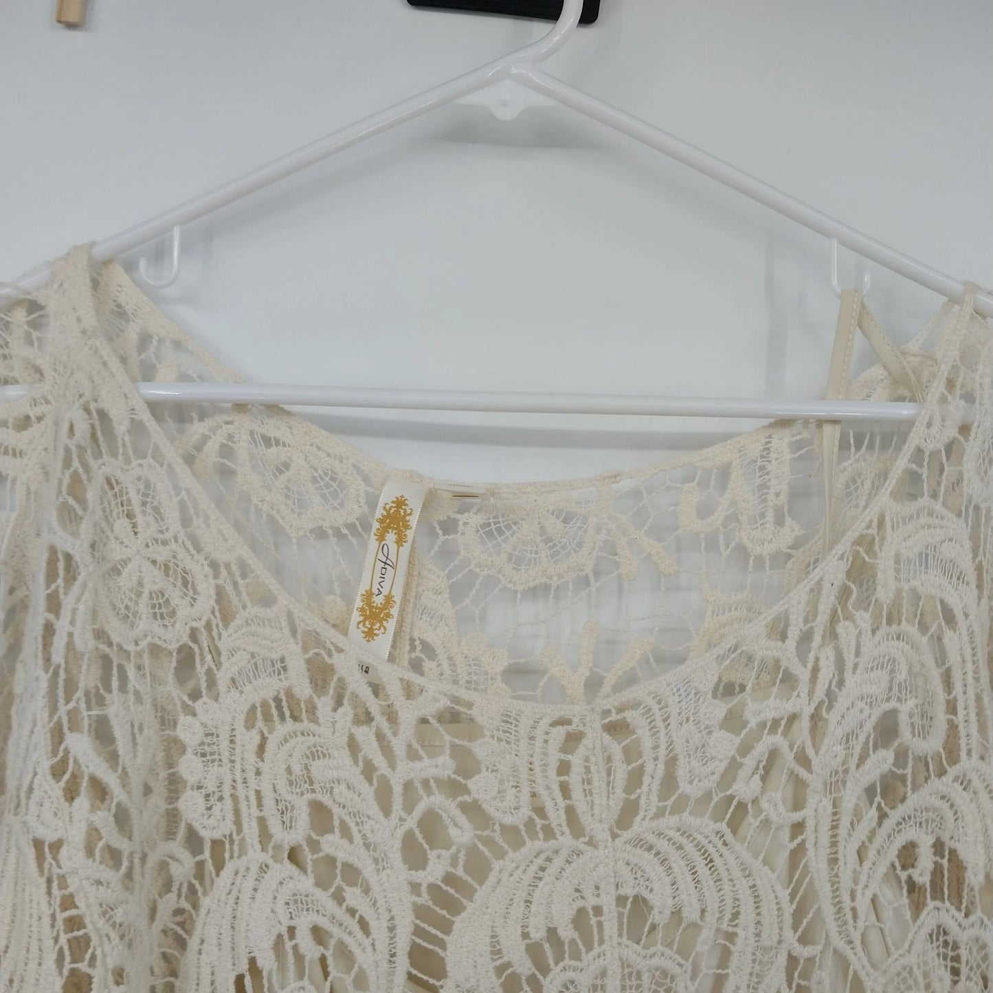 Adiva Cream Crochet Lace Boho Top Women's XL Long Sleeve Sheer Cotton Overlay