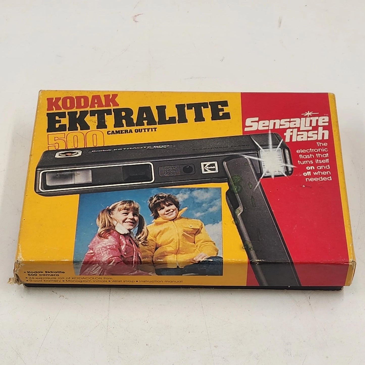 Kodak Ektralite 500 Camera Outfit Orig Box 110 Film SensaLite Electronic Flash