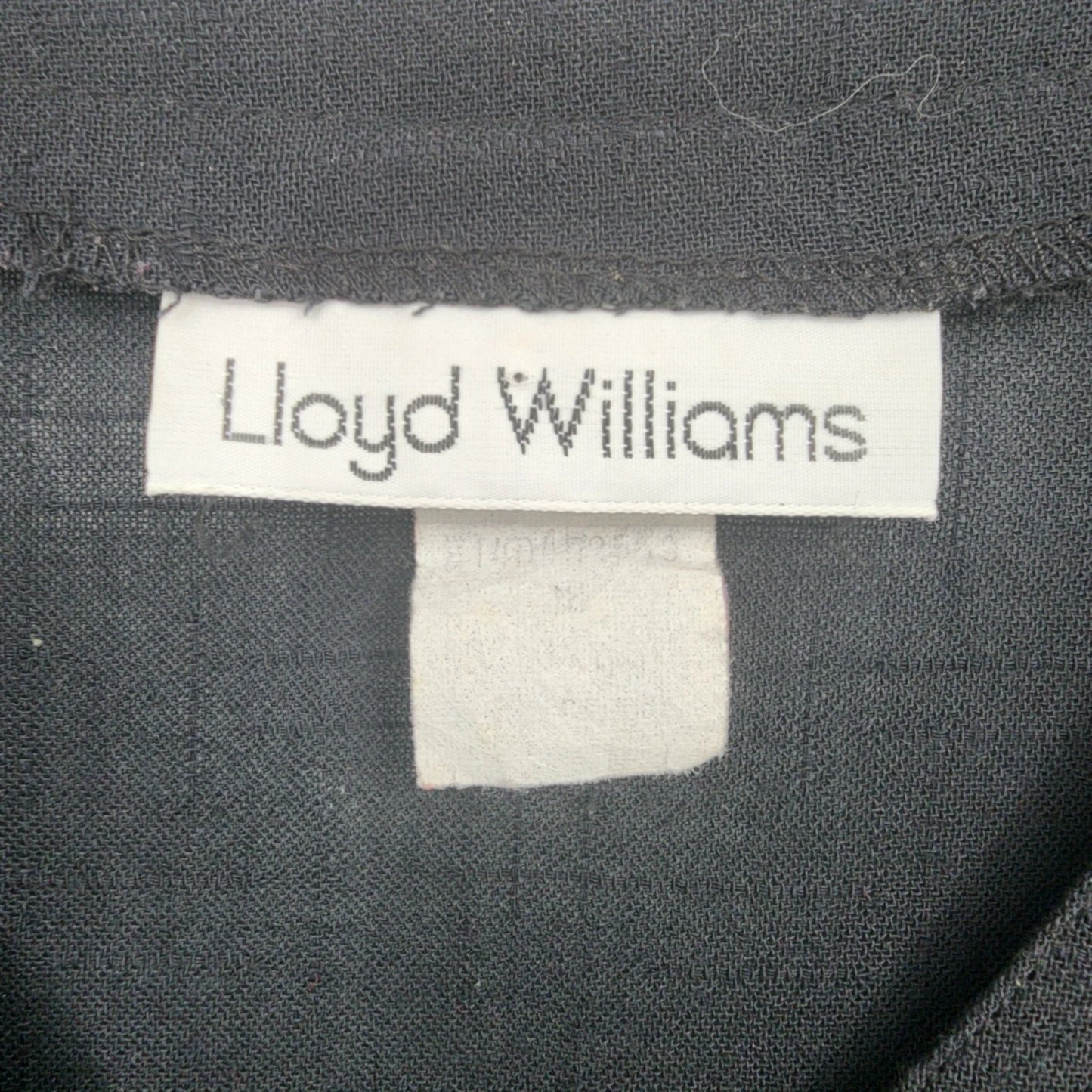 Lloyd Williams Black Button Front Blouse Women's Medium V Neck Short Sleeve Top
