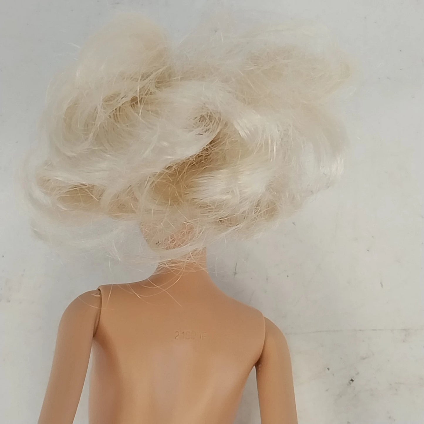 Mattel Barbie Doll Blonde Ponytail Bendable Knees 1998 1999
