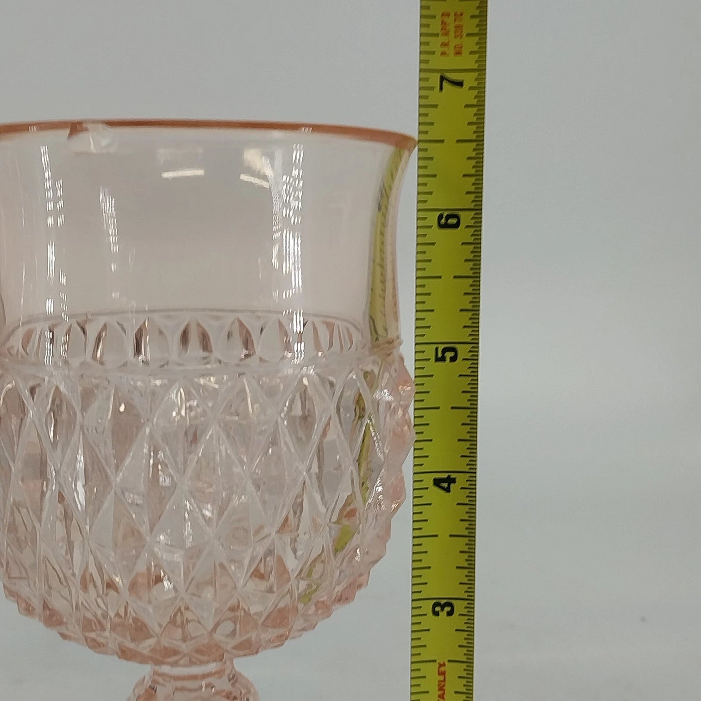 Indiana Glass Diamond Point Pink Depression Goblets Glassware Set of 4 Vtg Chip