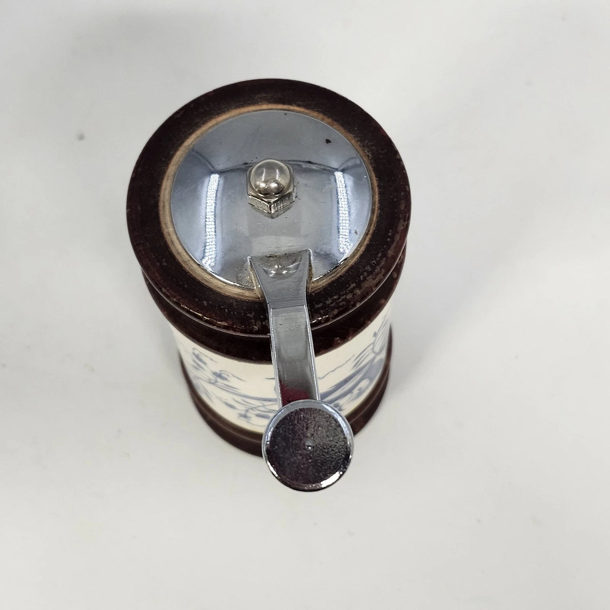 Leeds Engineering Pepper Mill Grinder Blue White Floral Wood Hand Crank 4"