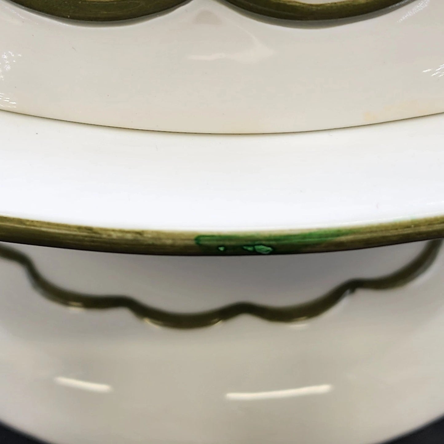 Franciscan Apple Covered Pedestal Cake Plate Large Earthenware Stand with Dome