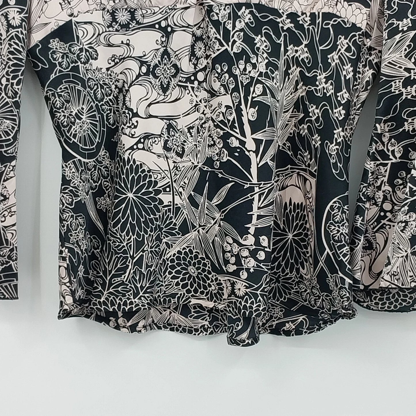Women's Floral Blouse Black White Layered V Neck Long Sleeve Top Small
