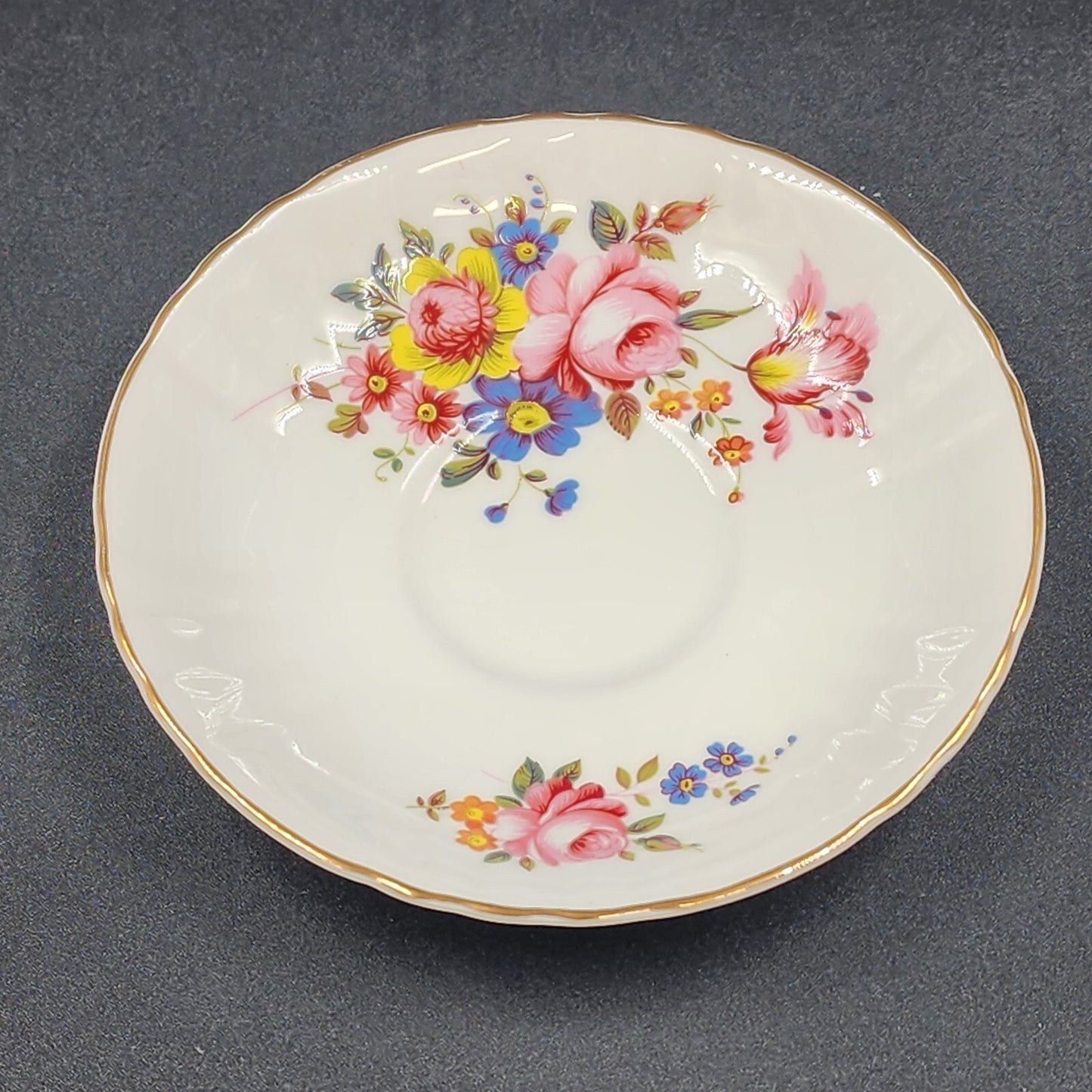 Royal Grafton Fine Bone China Rose Floral w Gold Edge Tea Cup Saucer Salad Plate