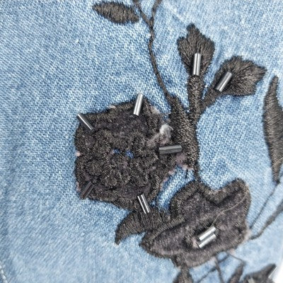 Cabin Creek Denim Shirt XL Floral Embroidered Long Sleeve 100% Cotton Women's
