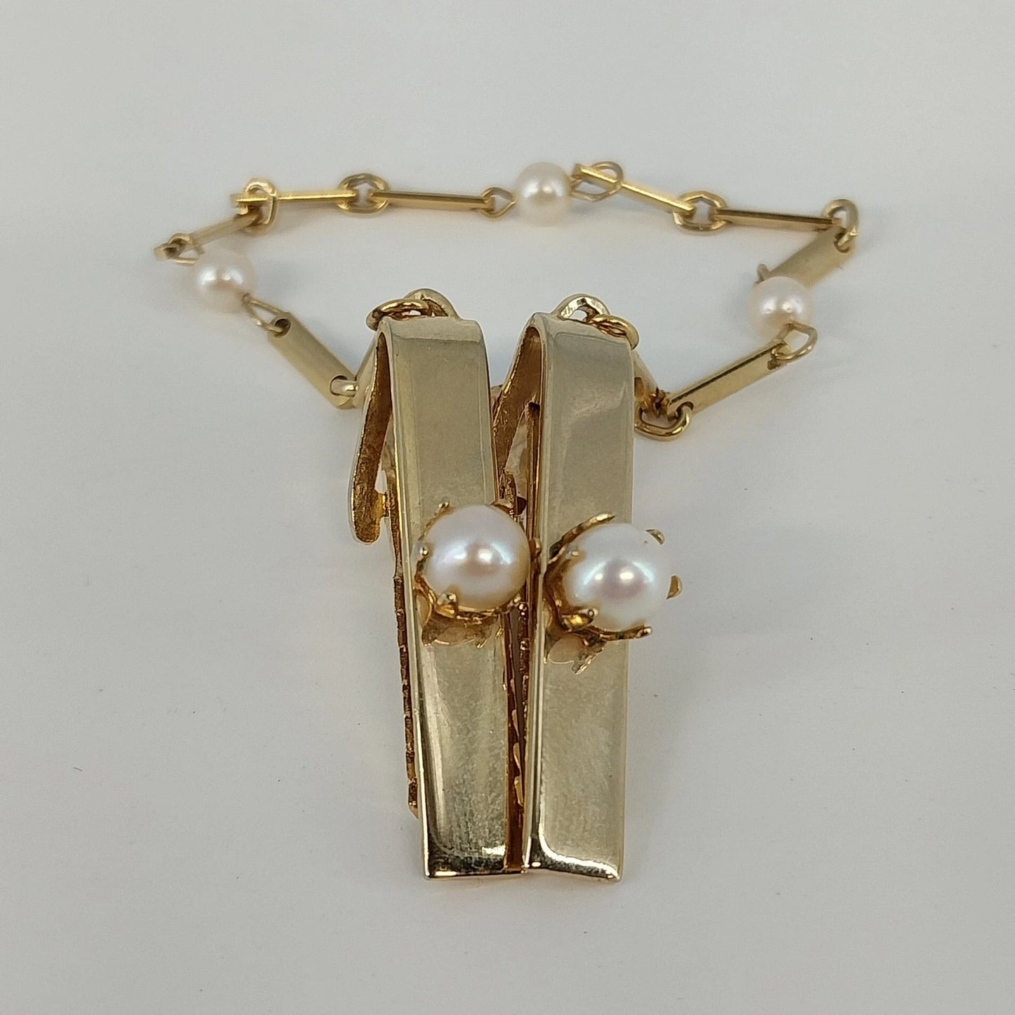 Gold Tone Sweater Guard Faux Pearl Chain Dual Clip Cardigan Collar Clasp