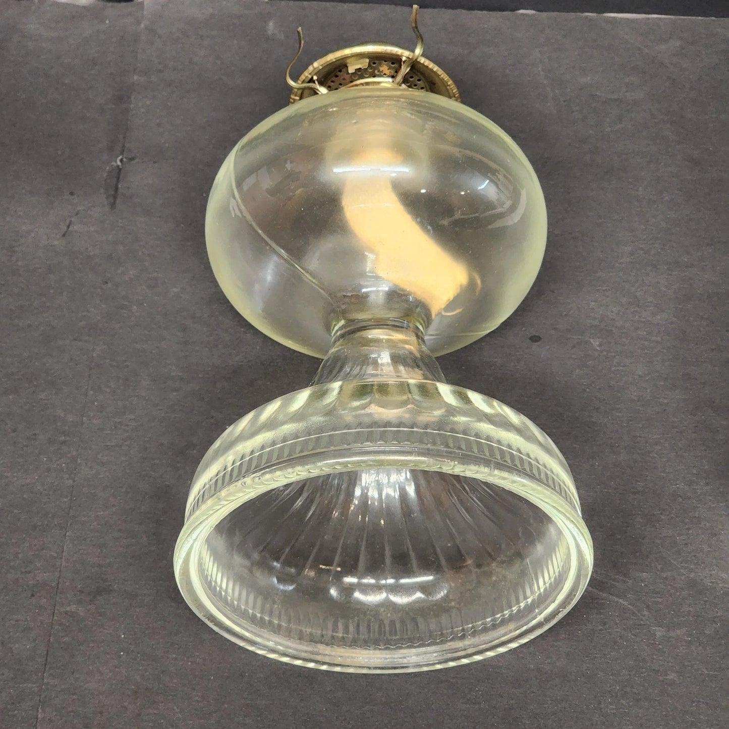 Hurricane Kerosene Oil Lamp Plume Atwood Eagle Clear Glass Chimney 19.75"h Vtg