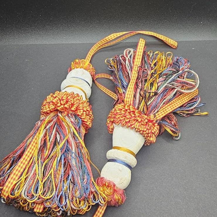 Tassel Curtain Craft Set 2 Wood Tie-Back Ribbon Blue Gold Red Fall Color