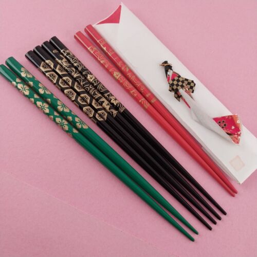 4 pr Chopsticks Square Japanese Lacquerware Gold Print Black Green