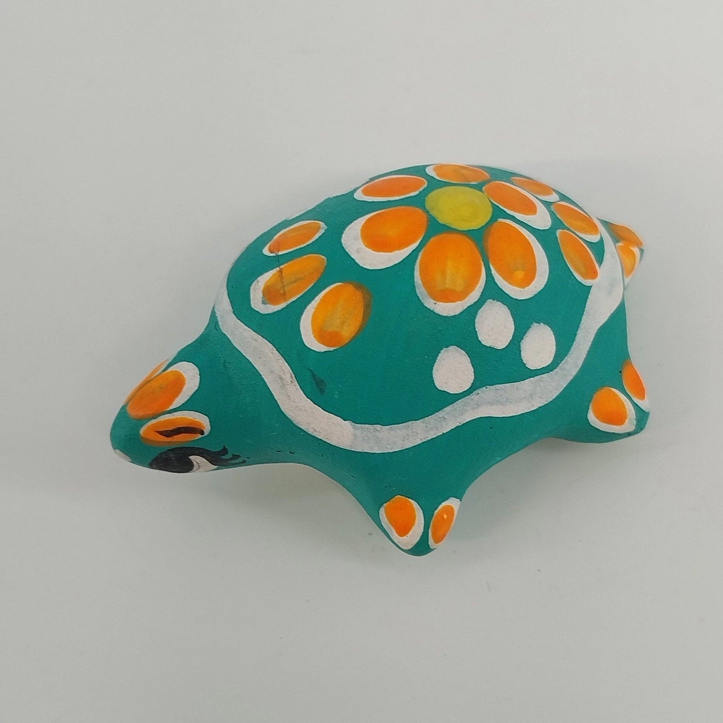 Mexican Folk Art Hand Painted Terracotta Clay Turtle Decor Figurines 4 Pc Vtg