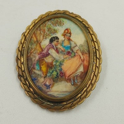 Limoges Courting Couple Romantic Theme Oval Brooch Pin Gold Plate Porcelain