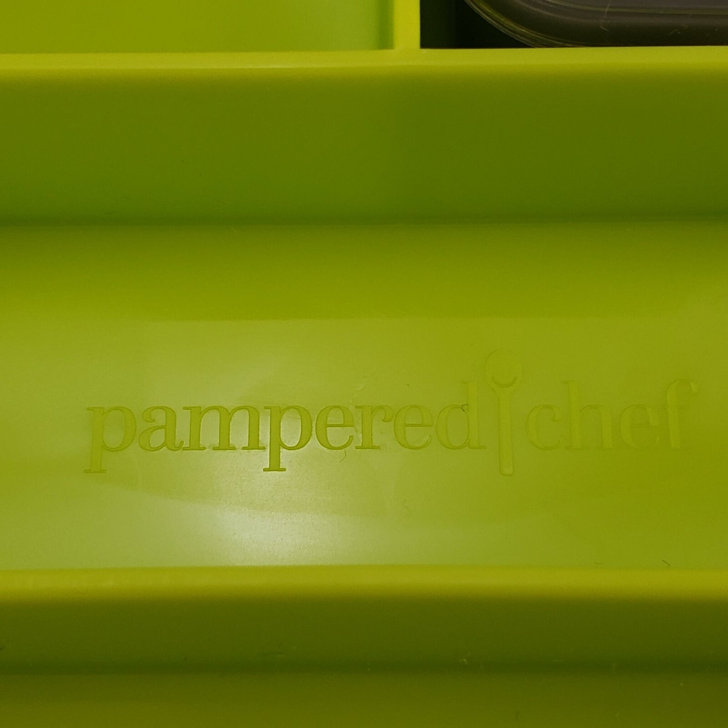 Pampered Chef Salad Cutting Bowl Set 100086 Green Lunch Prep Serve with Dressing