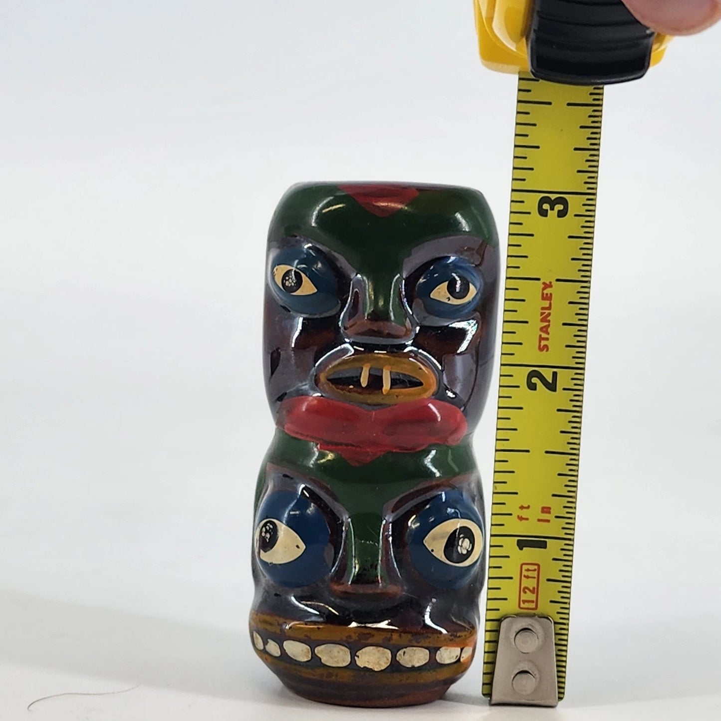 Totem Pole Indigenous Salt & Pepper Shaker Set Brown Lustreware Ceramic Japan 3"