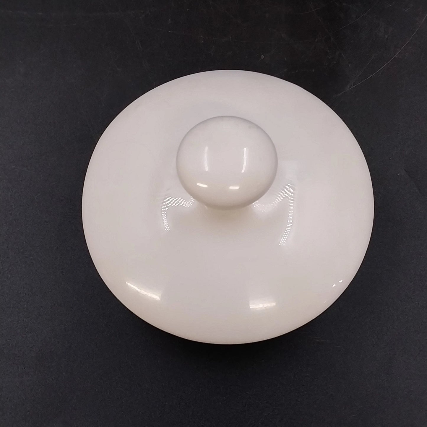 Crate & Barrel Monno Bangladesh White Ceramic Porcelain Teapot with Lid 5.5" Vtg