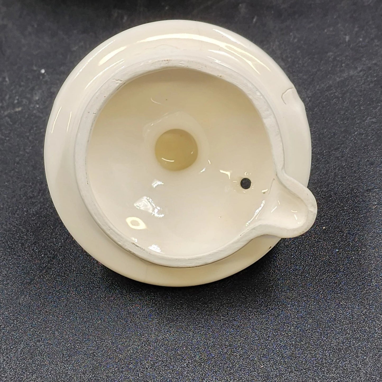 Embassy White Ceramic Teapot 36 Oz Footed with Grapevine Metal Handle 1963 Vtg