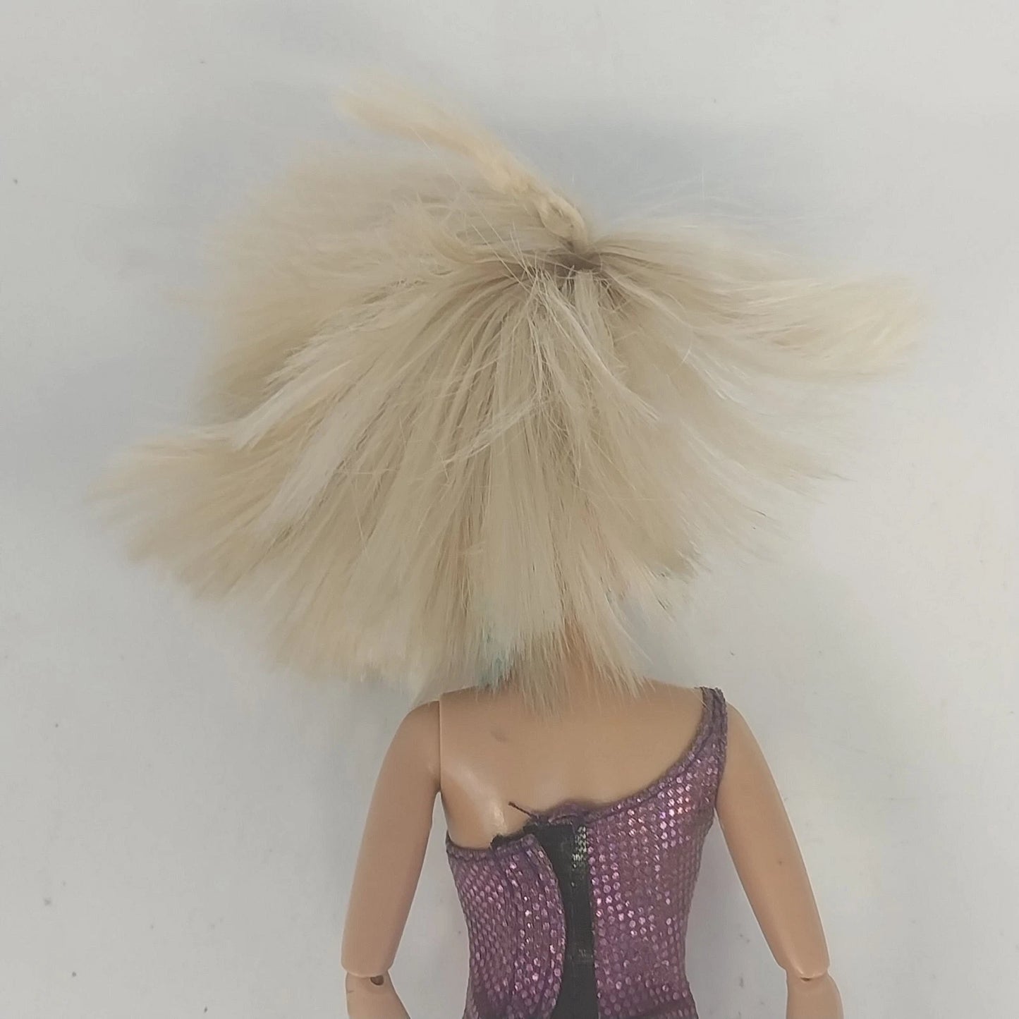 Barbie Gymnastics Divas Stunt Star Doll Blonde Blue Eyes 2007 Mattel L2939 China