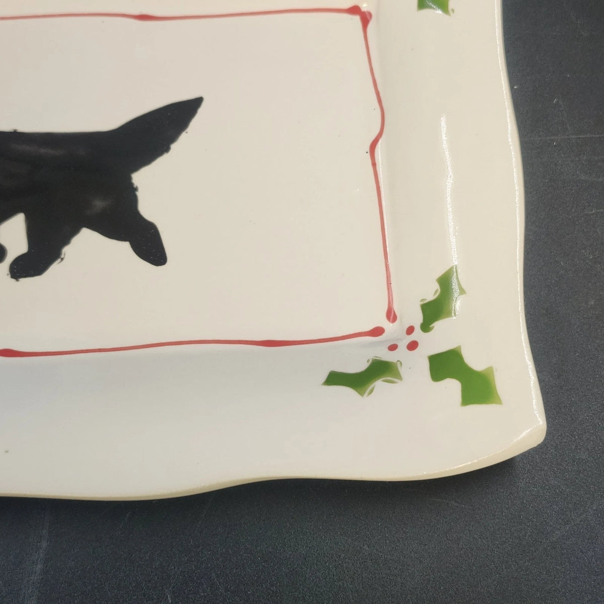 Prairie Dog Pottery Newfoundland Santa Hat Rectangular Christmas Plate 9" x 6"