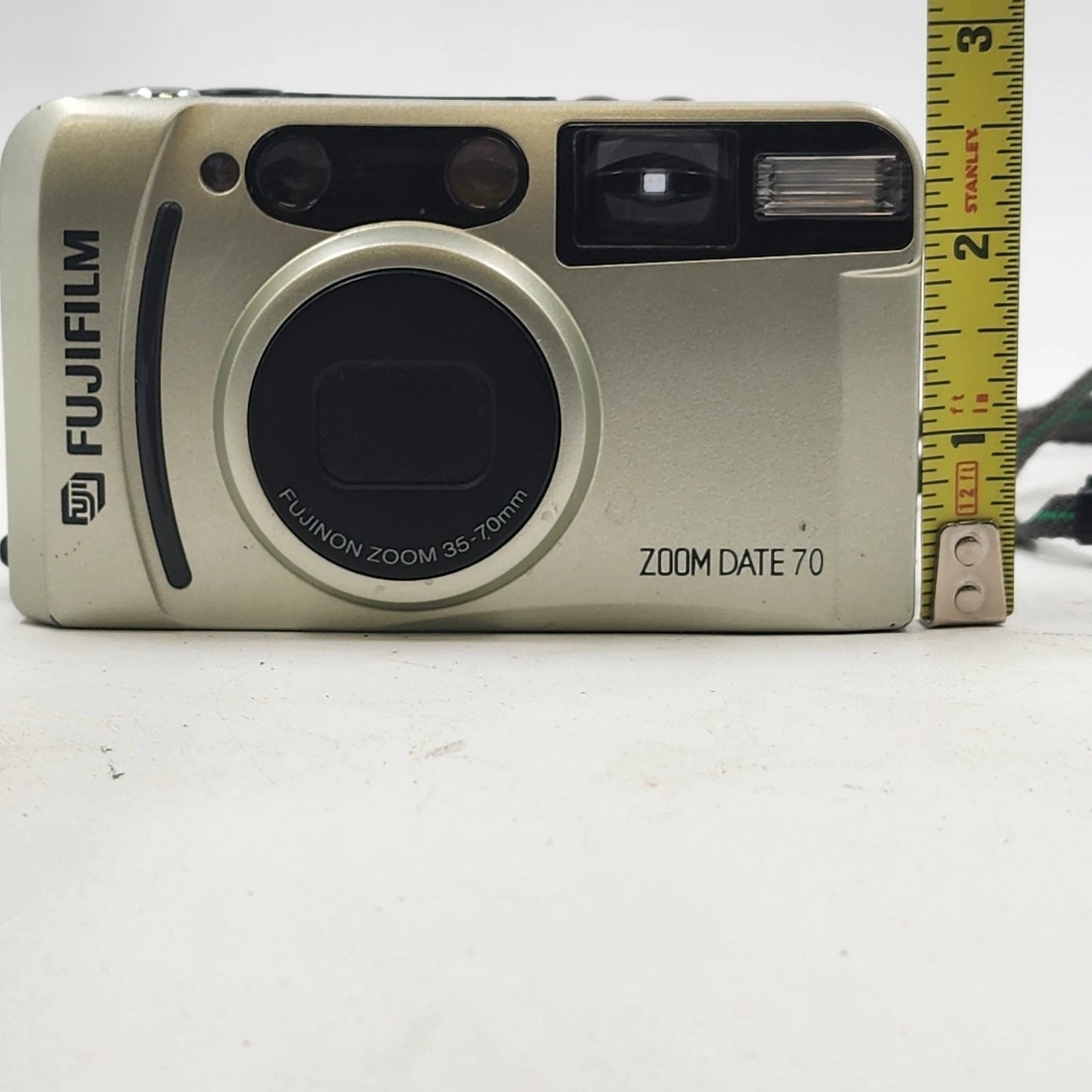 Fujifilm Zoom Date 70 35mm Point Shoot Film Camera Untested Zoom Lens Autofocus