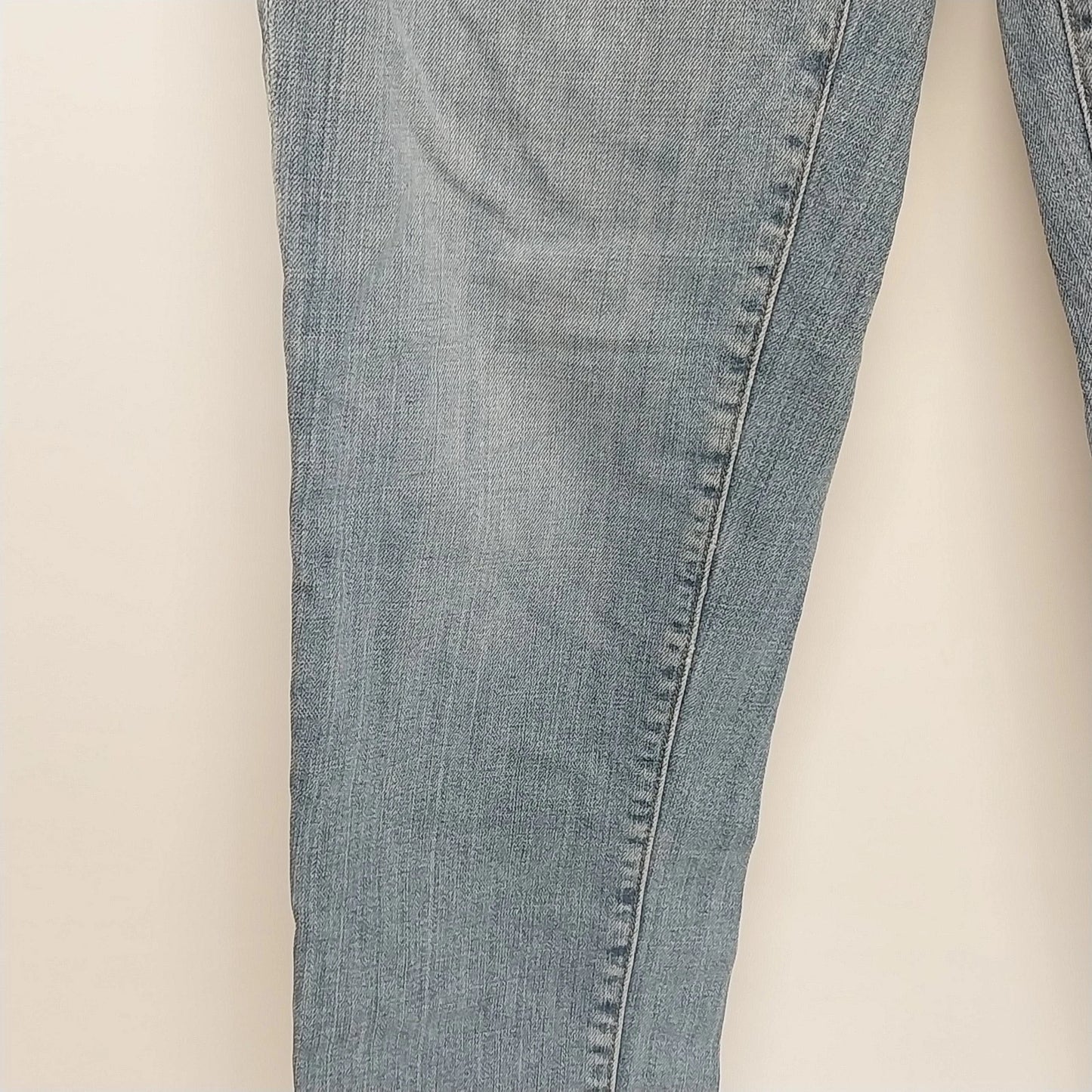 Eileen Fisher Women Light Wash Straight Leg Jeans Size 6 Distressed Cotton Denim