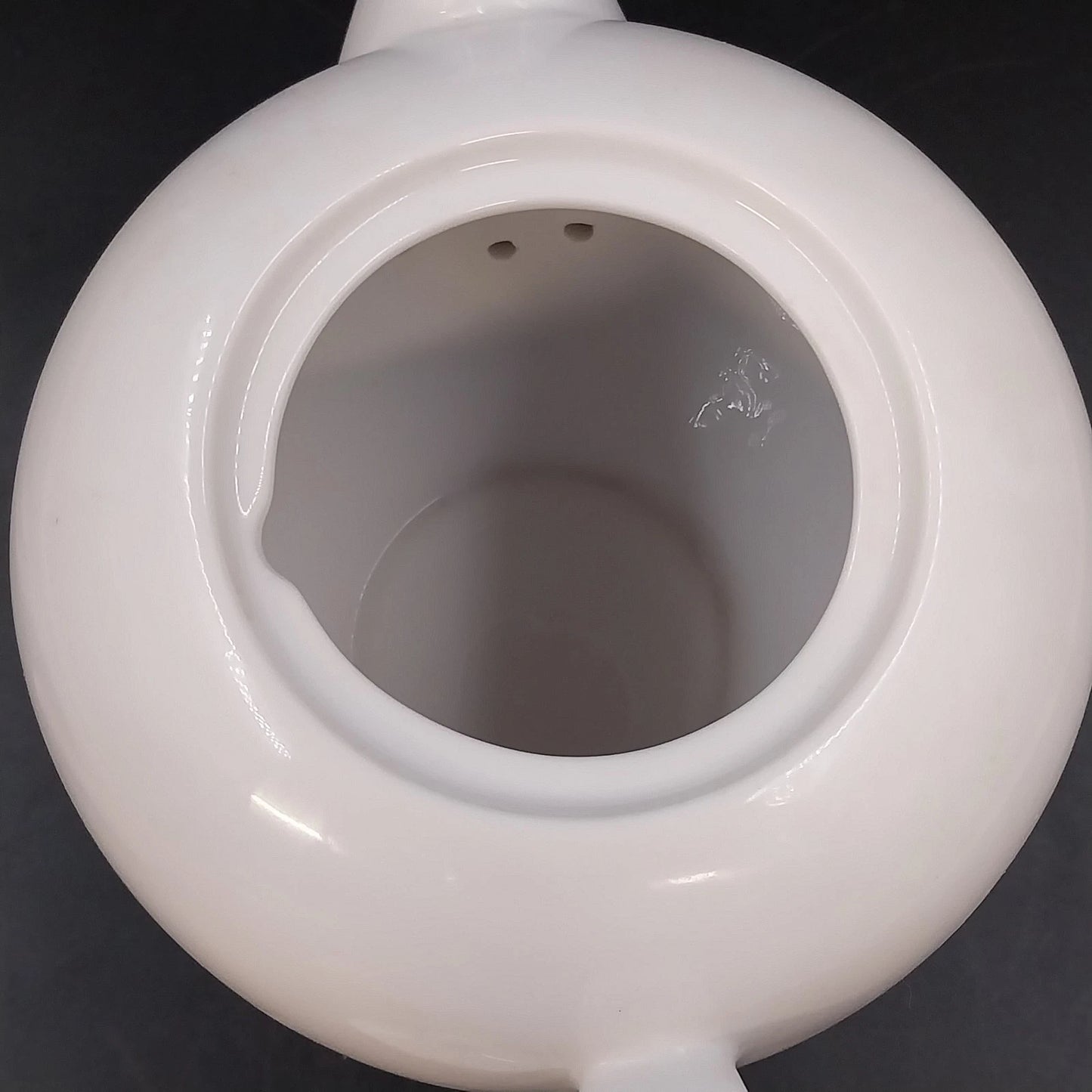 Crate & Barrel Monno Bangladesh White Ceramic Porcelain Teapot with Lid 5.5" Vtg