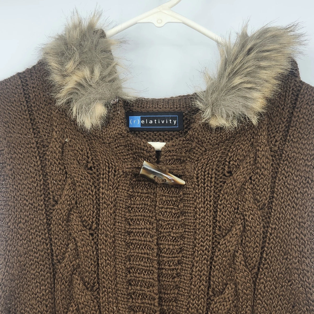 Relativity Women’s Medium Brown Cable Knit Vest Faux Fur Hood Toggle Zip