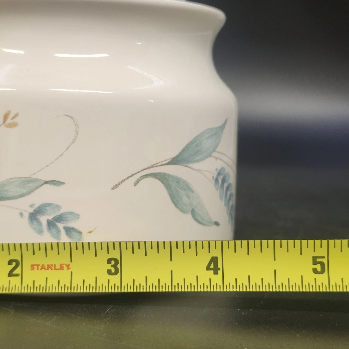 Pfaltzgraff April Sugar Bowl with Domed Lid 4.5" Floral Ceramic Stoneware USA
