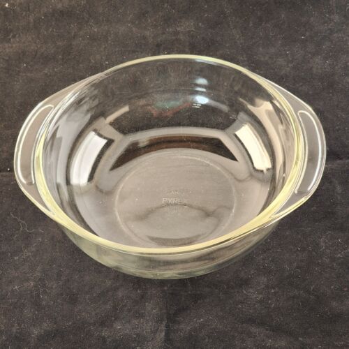 Hand Wrought Silverlook Covered Bowl Serving Dish 557 w 1.5qt Pyrex Bowl Vintage